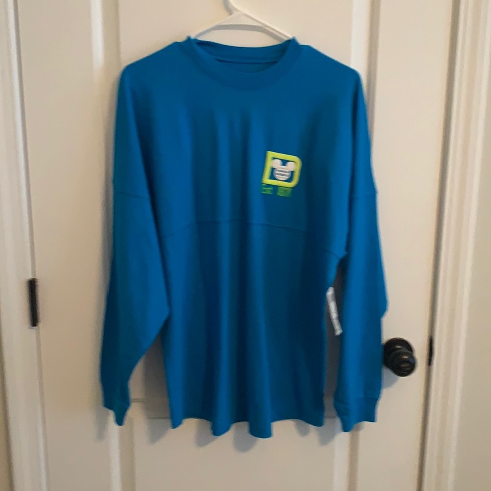 Walt Disney world spirit Jersey-size small